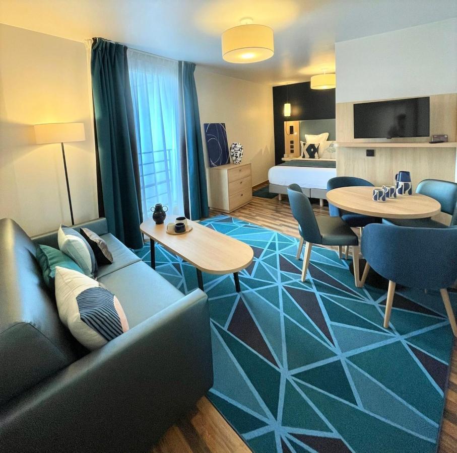 เรซิโดม อัสนิเย เกสท์เฮาส์ Aparthotel อานีแย-ซูร์-แซน ภายนอก รูปภาพ