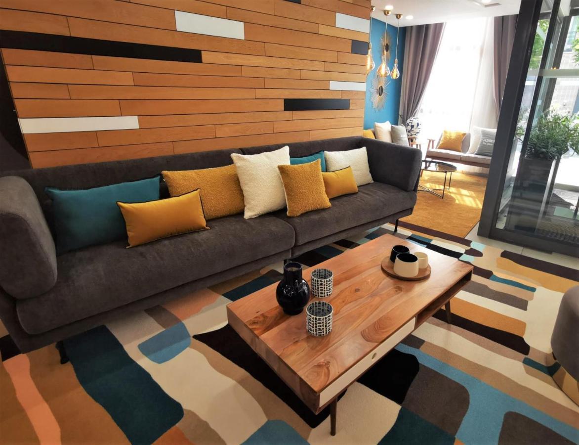 เรซิโดม อัสนิเย เกสท์เฮาส์ Aparthotel อานีแย-ซูร์-แซน ภายนอก รูปภาพ