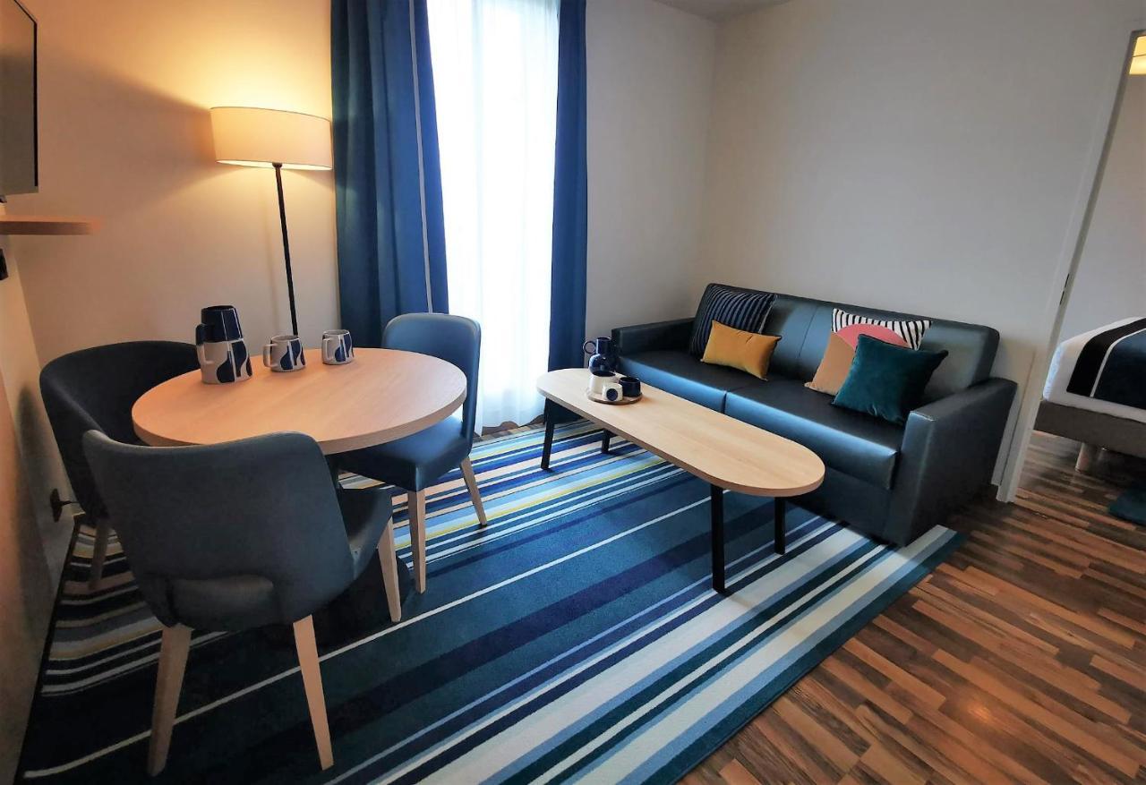 เรซิโดม อัสนิเย เกสท์เฮาส์ Aparthotel อานีแย-ซูร์-แซน ภายนอก รูปภาพ