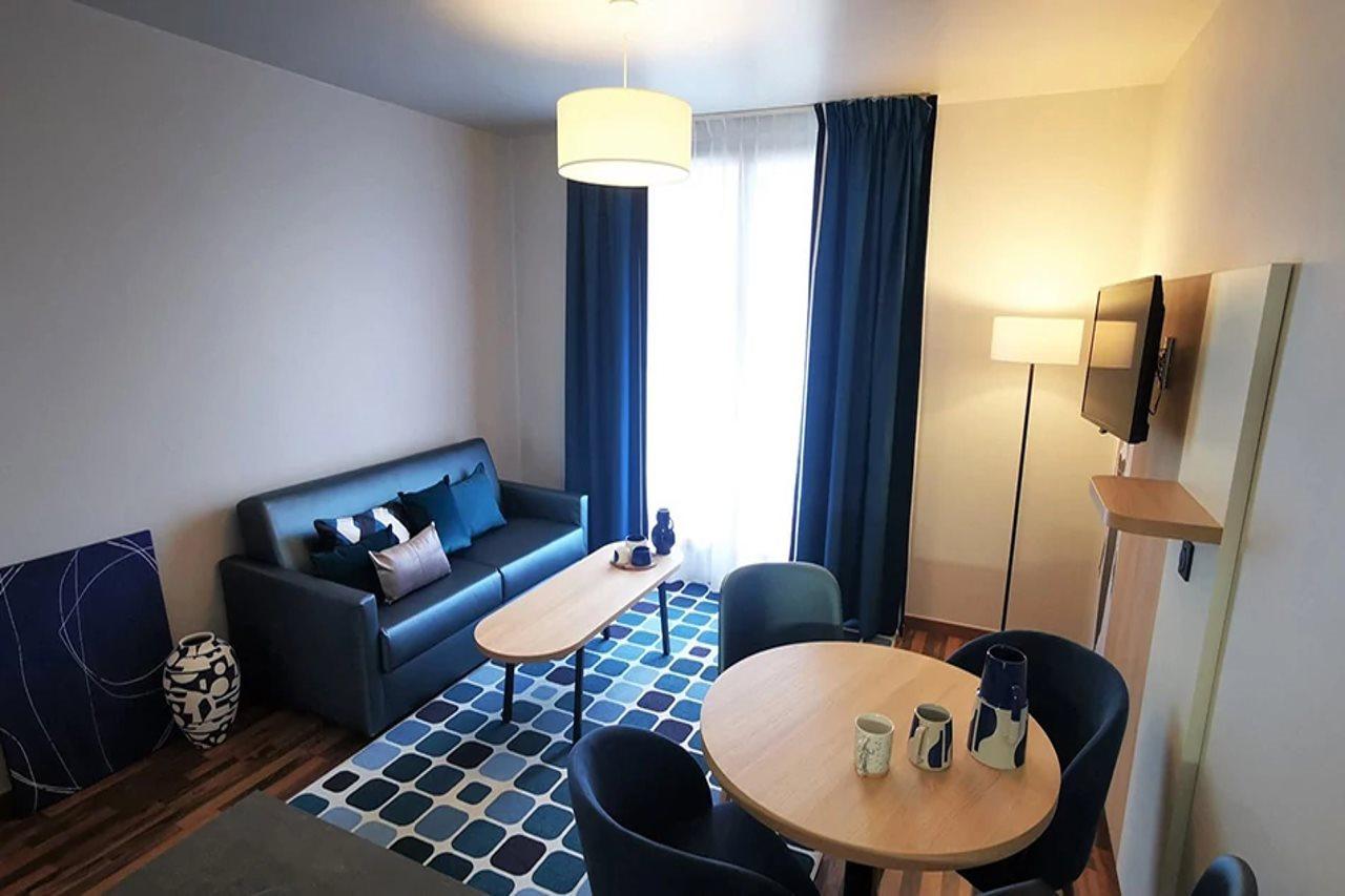 เรซิโดม อัสนิเย เกสท์เฮาส์ Aparthotel อานีแย-ซูร์-แซน ภายนอก รูปภาพ