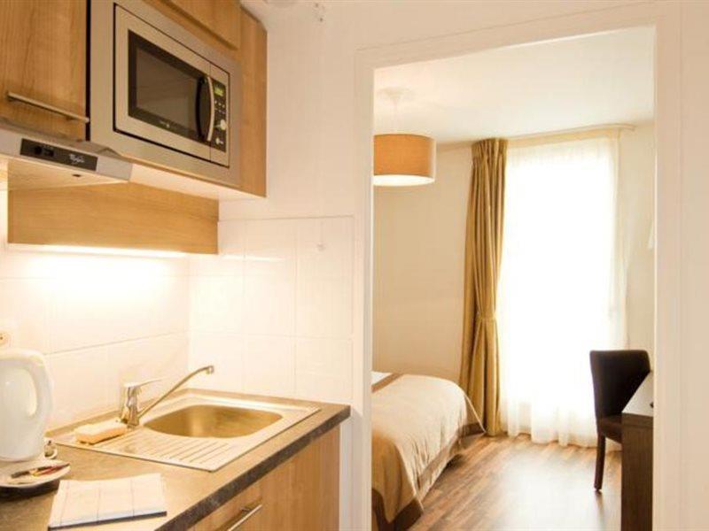 เรซิโดม อัสนิเย เกสท์เฮาส์ Aparthotel อานีแย-ซูร์-แซน ภายนอก รูปภาพ